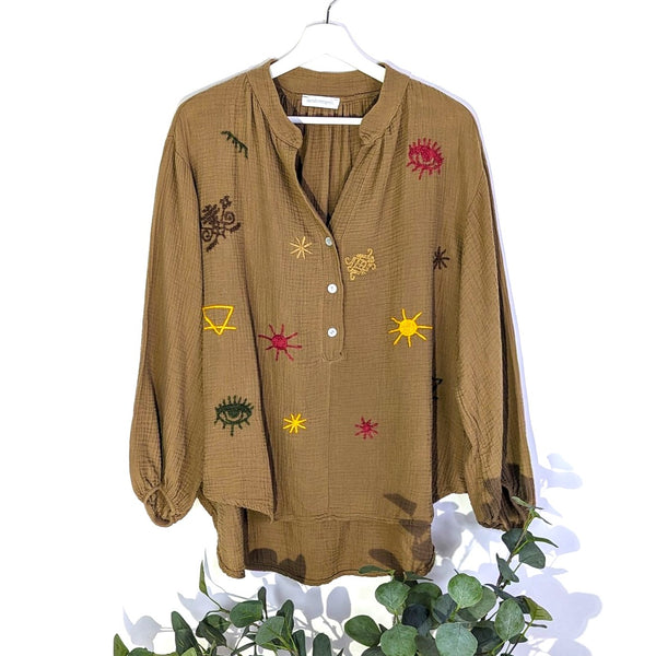 Collarless button front waffle shirt with Aztec embroidery (M-L)