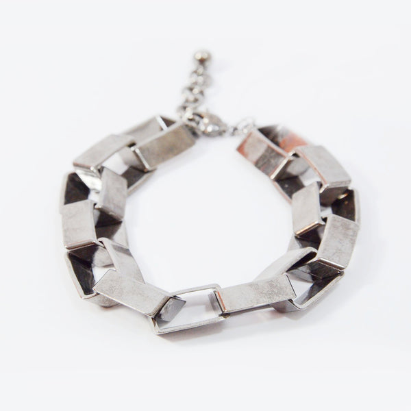 Rectangle link bracelet with clasp