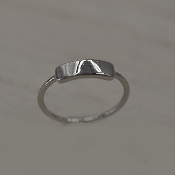 Simple rhodium single band ring with rectangular tag