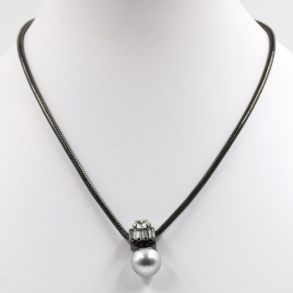 Pearl drop pendant with crystals on short snake chain