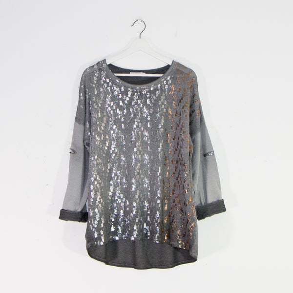 Fine knit long sleeve top with metallic hotprint detail