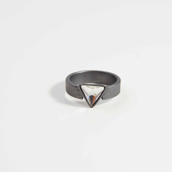 Contemporary triangular stone ring