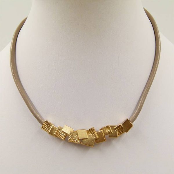 Mini squares with scratch detail on short leather necklace
