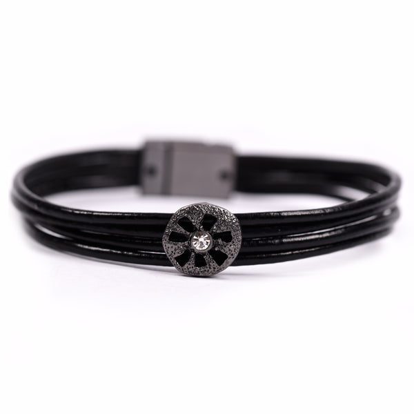 Multi leather bracelet w/small circle detail&central crystal