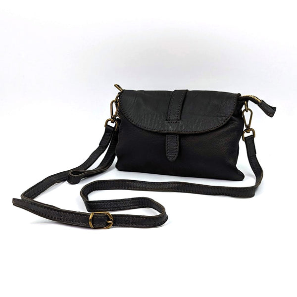 Soft leather purse with loop element