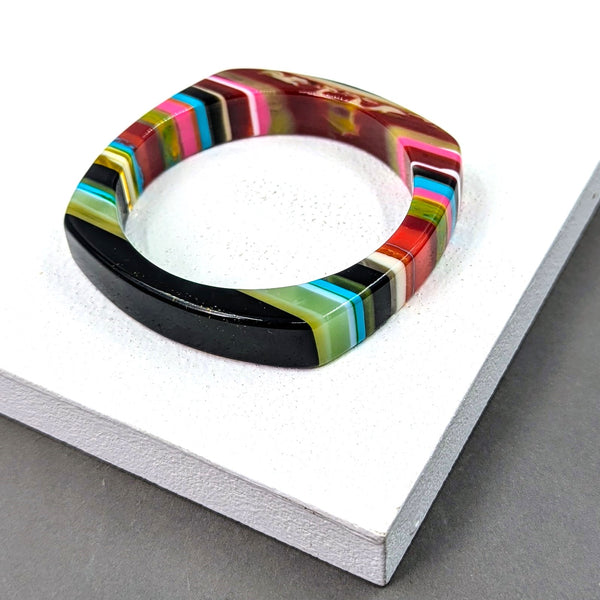 Resin bangle