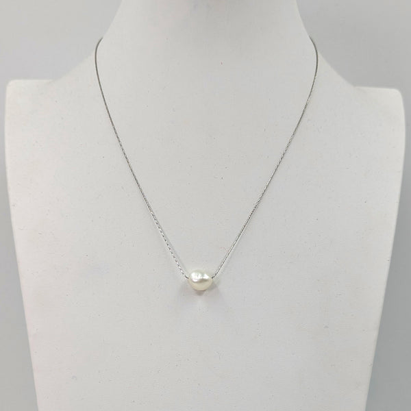 Single real pearl on fine delicate snake chain