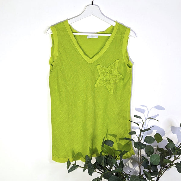 Linen cotton mix V-neck vest top with applique star element (S-M)