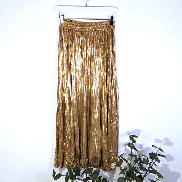 Long substantial crumpled effect pleated skirt (M)