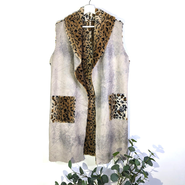 Mid length vintage effect faux fur fabric gilet with pockets