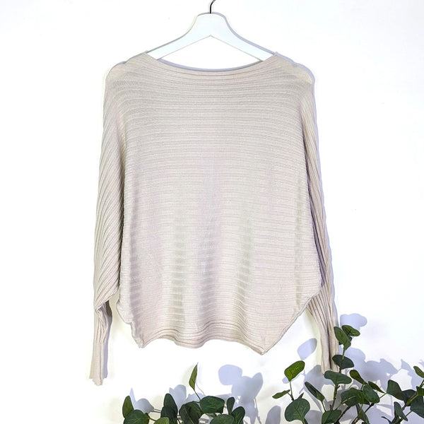 Ribbed fabric batwing type knitted top