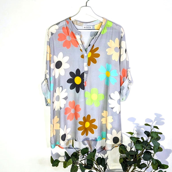 Half button down flower print viscose shirt (S-M)