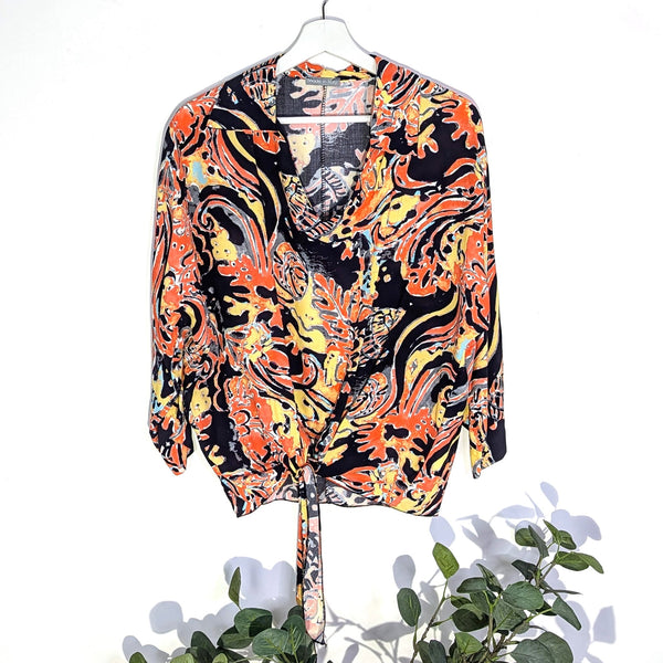 Tie front top with tropical print (S-M)
