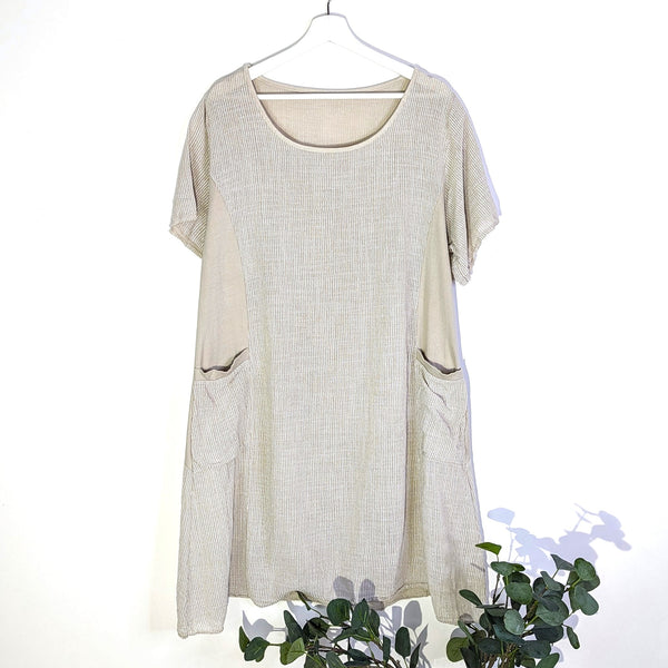Pinstripe dress with stretchy ribbed jersey side panels and pockets