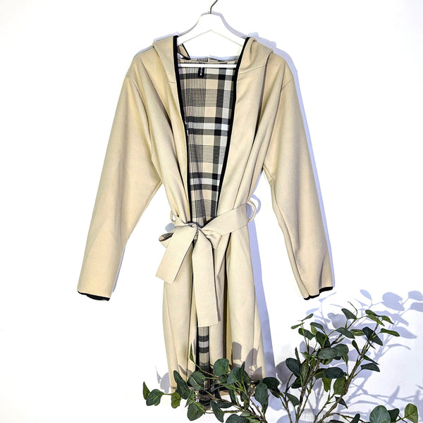 Viscose mix hooded coat with checked lining and belt (S-M)