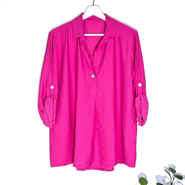 Viscose mix plain V-neck top with mother of pearl button and collar (M)