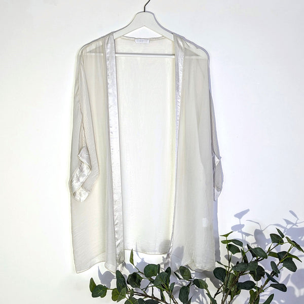 Silk blend classic plain kimono (M)