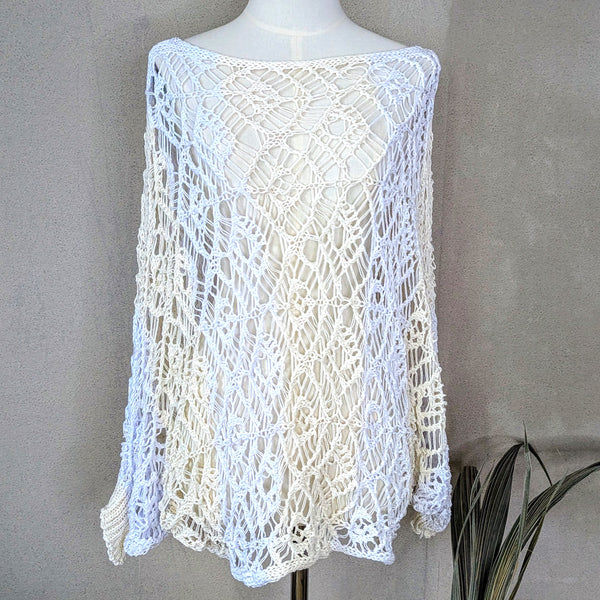 Subtle 2 tone crochet knit bat wing top (M)