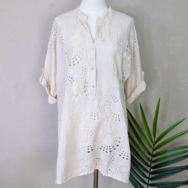 Long shirt with embroidery anglaise with sequin collar and pocket (M-L)