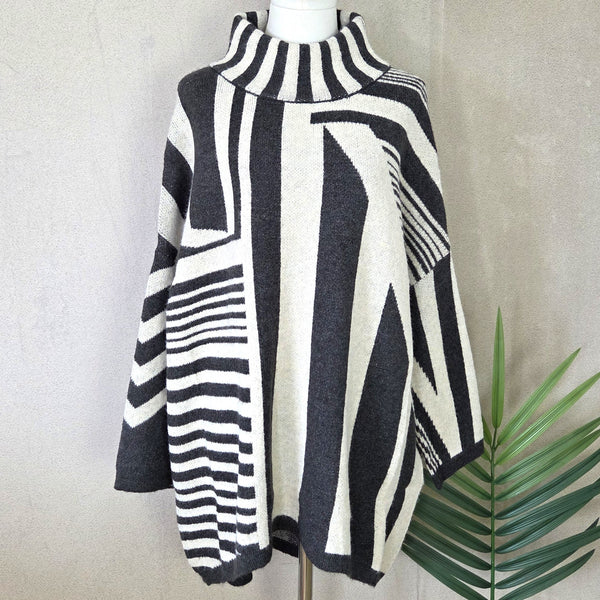 Roomy viscose mix geometric lines design jumper with slight turtle neck