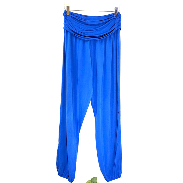 Plain hareem style pants with stretchy waistband
