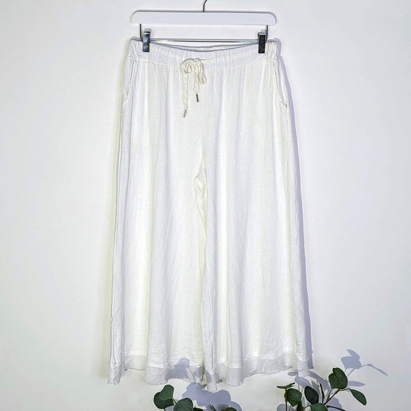 Linen viscose mix cropped straight leg vintage trousers with raw edge detail (M-L)