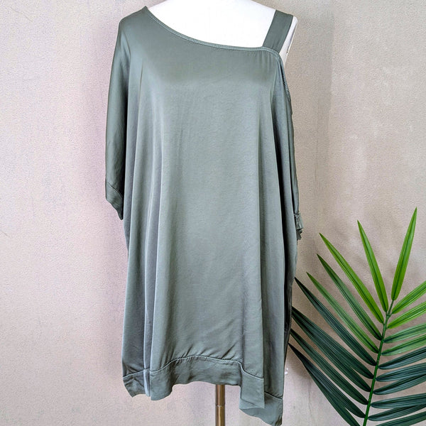 Relaxed satin feel off the shoulder style top (L-XL)