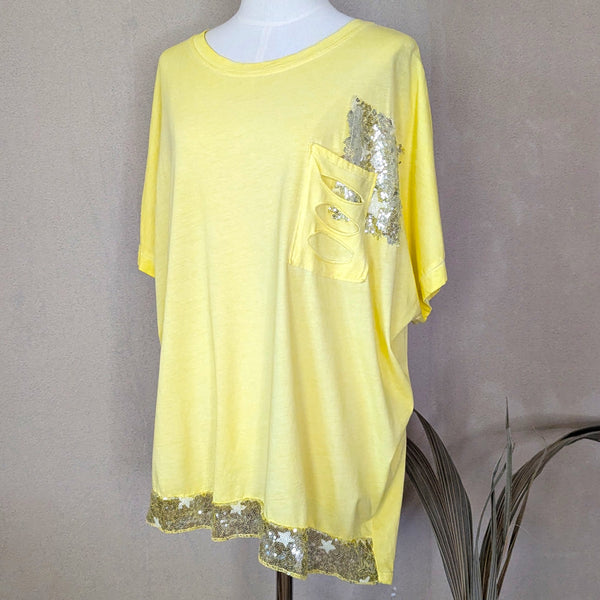 Vintage wash top with ripped pocket detail and sequin star elements (M)