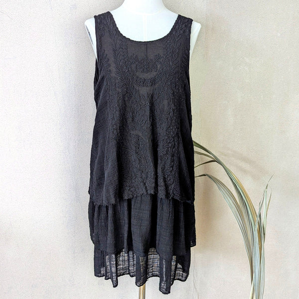 Cotton viscose mix layered top or dress with front lace (M)