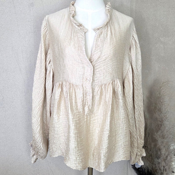 Short dressy waffle fabric top with mid way buttons and batwing arms (M)