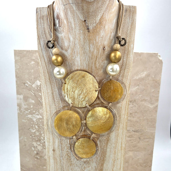 Luxe linked resin shell inlay components statement necklace