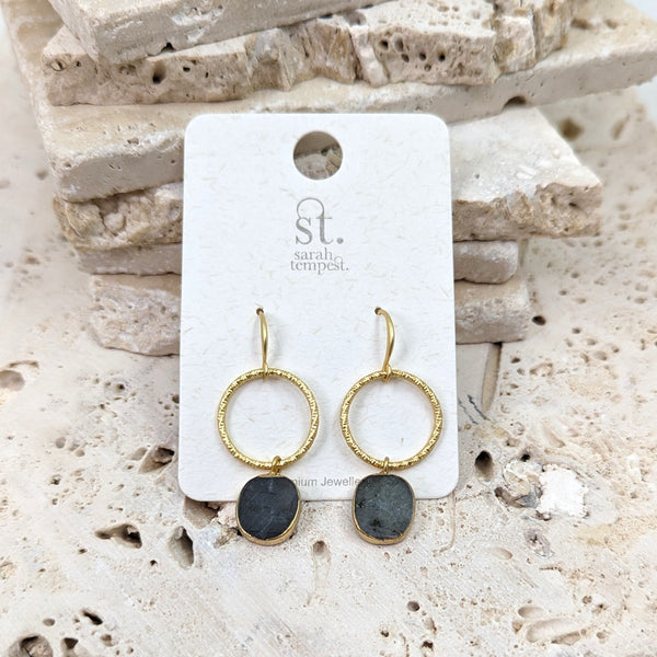 Textured ring with semi-precious component earrings