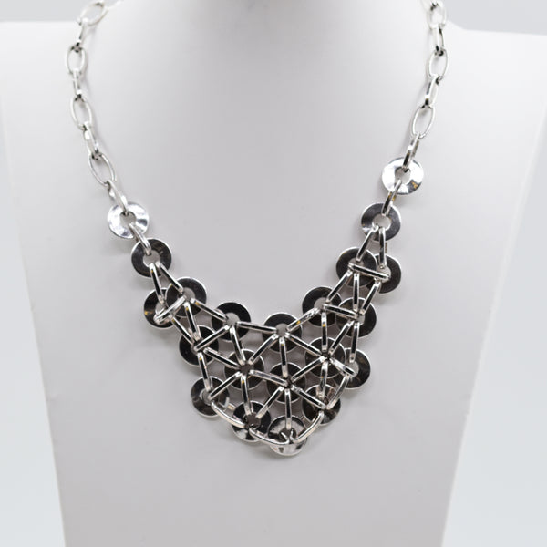 Chainmail effect multi disk short necklace