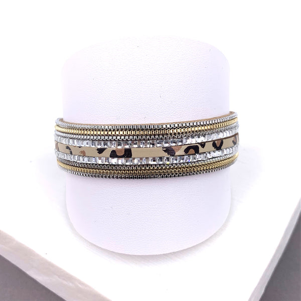 Leopard print and square crystal detail chain inlay magnetic bracelet