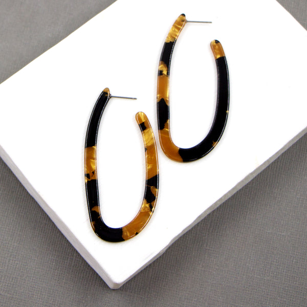 Thin elongated resin hoops