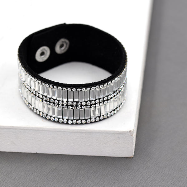 Crystal studded thick bracelet with popper clasp