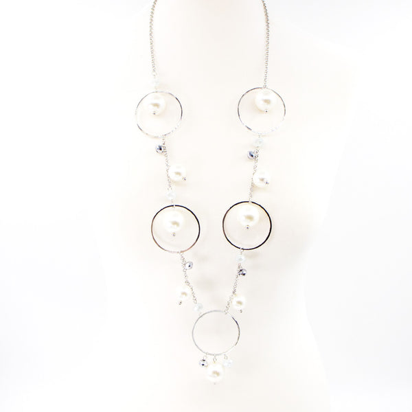 Circles and pearls mid length necklace