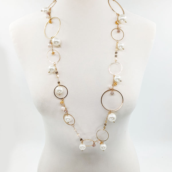 Circles and pearls long necklace