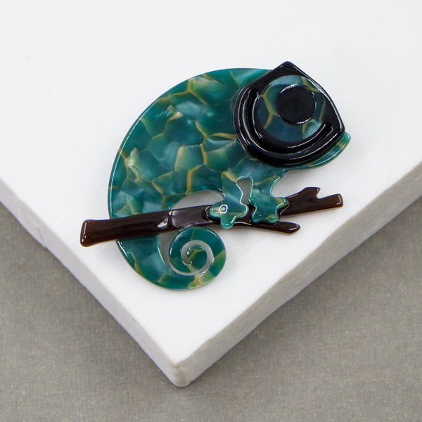 Cute chameleon resin brooch