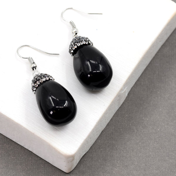 Black drop earings with crystals