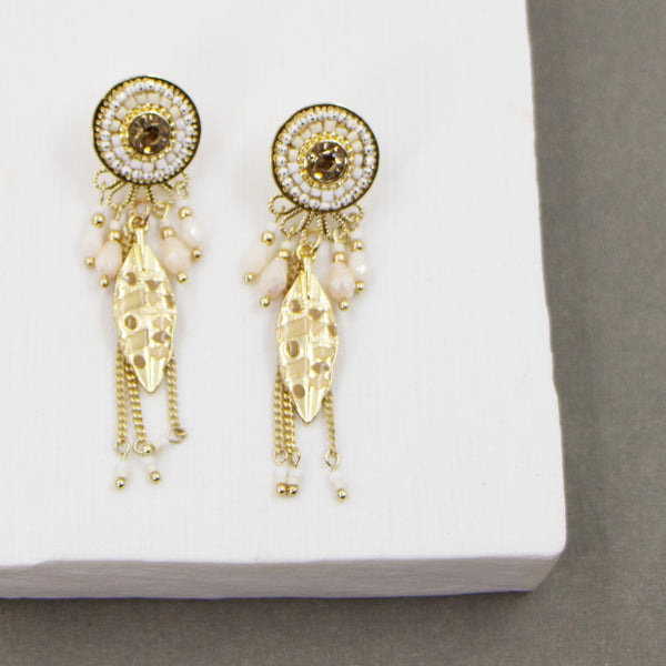 Crystal, beads and feather motif boho style earring