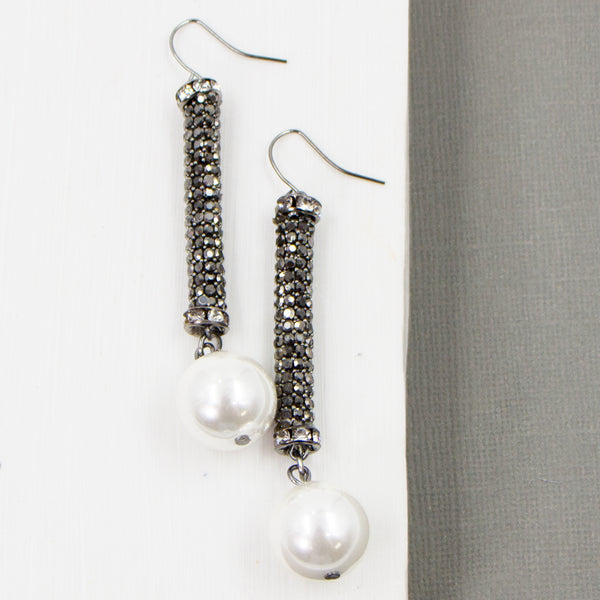 Black dressy dangle earrings with pearl