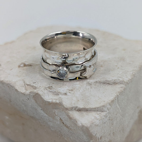 Little star and CZ sterling silver spinning ring