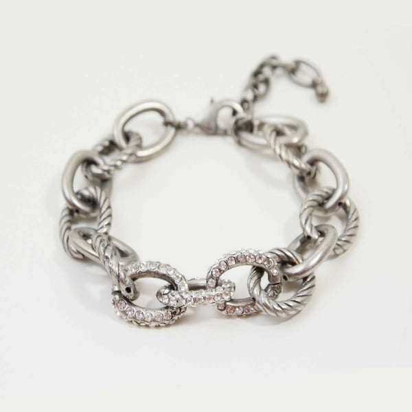 Chain link bracelet with diamante