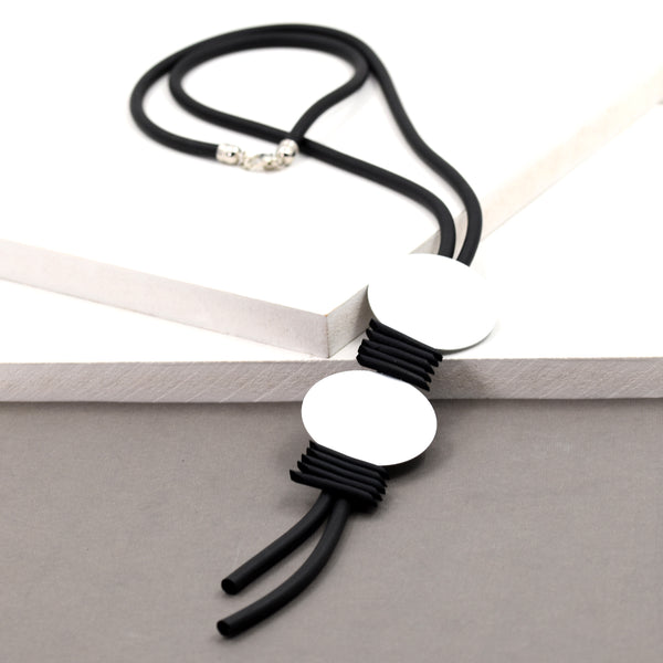 Long necklace with circle pendants
