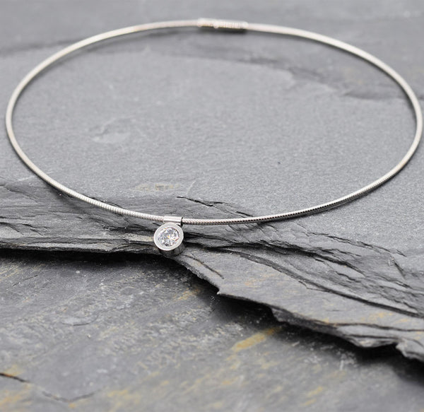 Sleek stainless steel simple collar necklace with crystal pendant