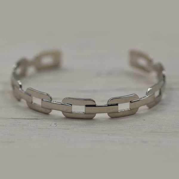 Open square chain style bangle