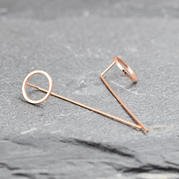 Long hook bar earring with circle feature