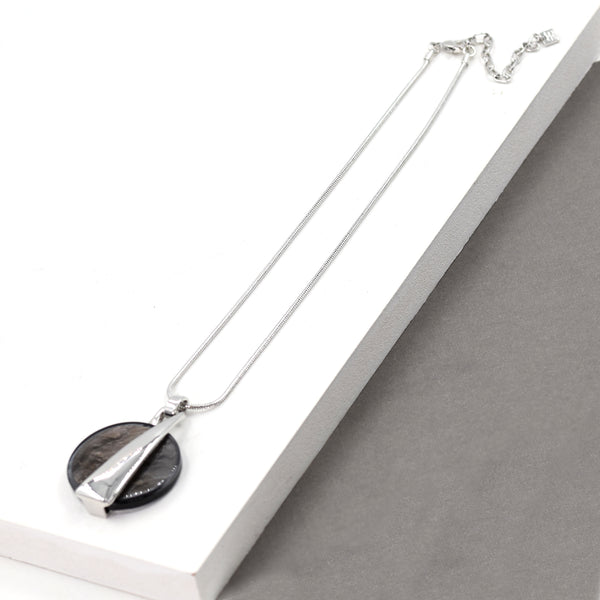 Grey resin circle pendant with metal feature necklace 41cm