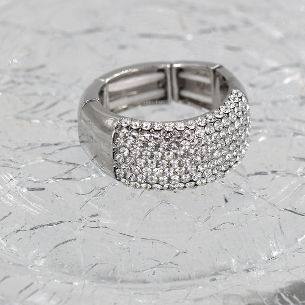 Crystal encrusted stretchy ring